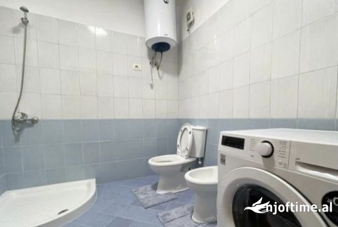 Shtepi me qera Apartament ne Tirane, 2+1, Mobilimi E mobiluar, Pagesa 500  Euro.