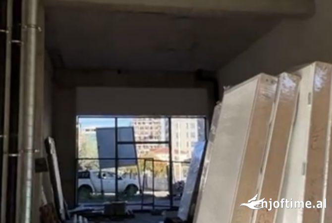 Ambient biznesi me qera 1+1 ne Tirane - 2,500 Euro