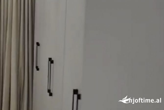 Shtepi me qera Apartament ne Tirane, 1+1, Mobilimi E mobiluar, Pagesa 650  Euro.