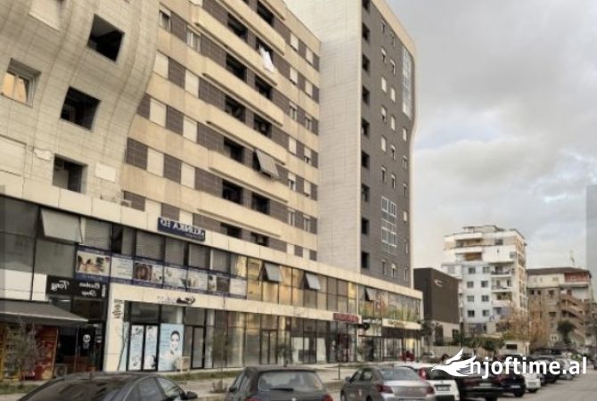 Ambient biznesi me qera 1+1 ne Tirane - 120,000 Euro