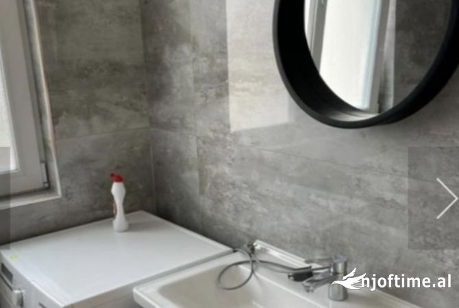 Shtepi me qera Apartament ne Tirane, 1+1, Mobilimi E mobiluar, Pagesa 400  Euro.