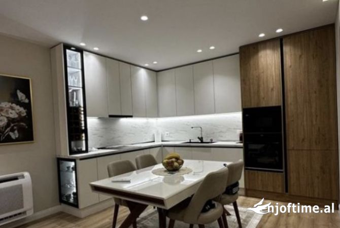 Shtepi ne shitje 2+1 ne Tirane - 252,900 Euro