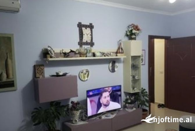 Shtepi ne shitje 1+1 ne Tirane - 92,000 Euro