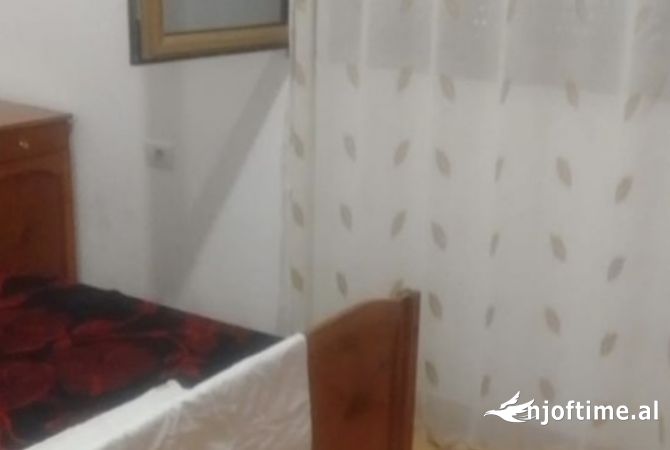 Shtepi me qera 1+1 ne Tirane - 35,000 Leke