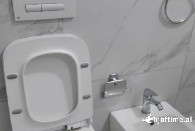 Shtepi me qera Apartament ne Tirane, 1+1, Mobilimi E mobiluar, Pagesa 45,000  Leke.