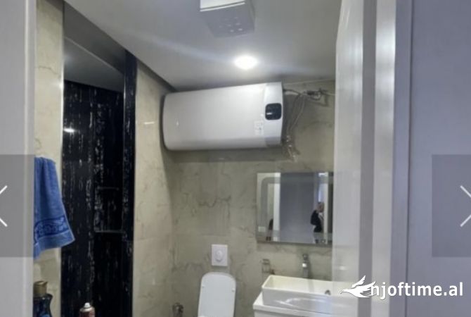 Shtepi me qera 2+1 ne Tirane - 60,000 Leke