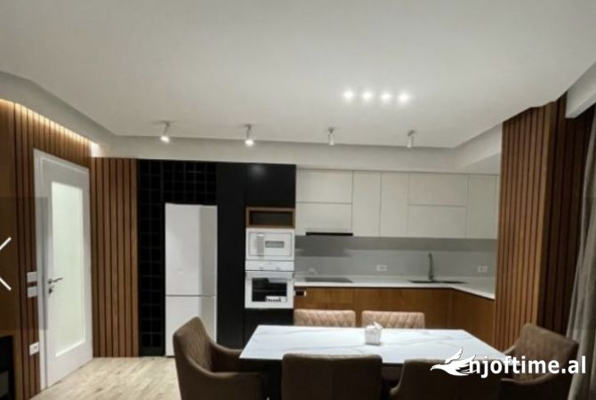 Shtepi me qera Apartament ne Tirane, 2+1, Mobilimi E mobiluar, Pagesa 60,000  Leke.