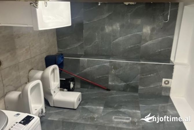 Shtepi me qera Apartament ne Tirane, 2+1, Mobilimi E mobiluar, Pagesa 47,000  Leke.