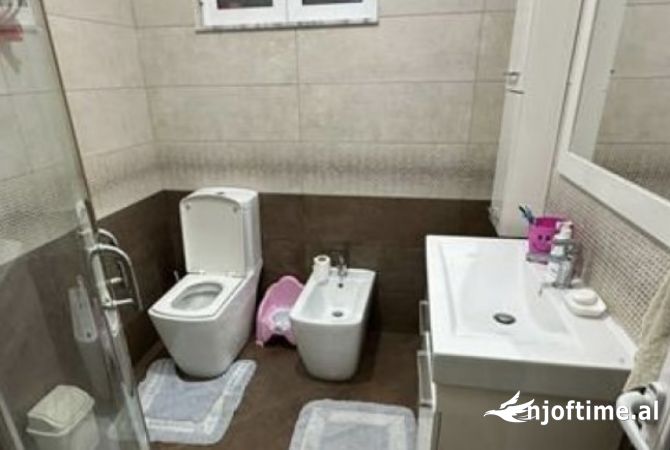 Private house for rent in Tirana 2+1, Furnished