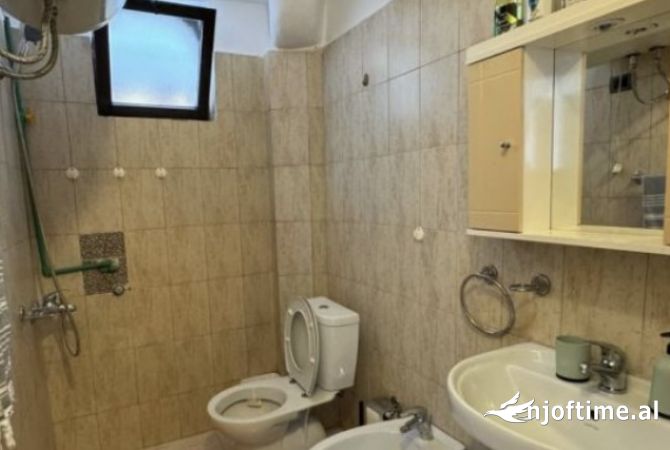 Shtepi me qera 1+1 ne Tirane - 500 Euro