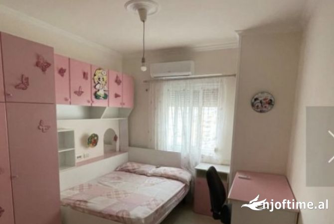 Shtepi me qera Apartament ne Tirane, 2+1, Mobilimi E mobiluar, Pagesa 70,000  Leke.