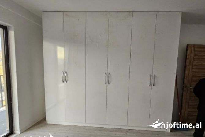 Shtepi me qera 2+1 ne Tirane - 35,000 Leke