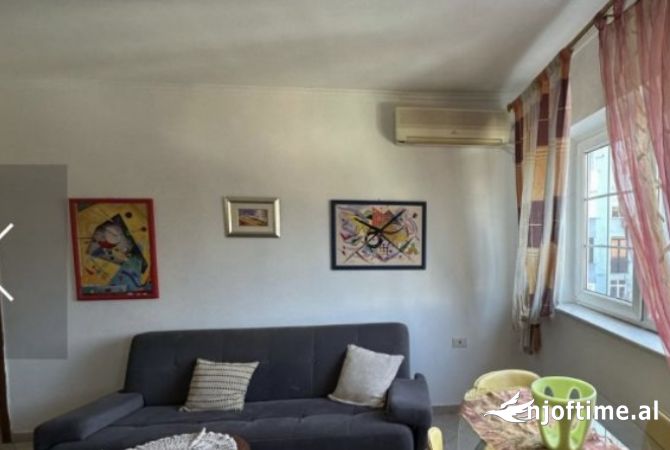 Shtepi me qera 2+1 ne Tirane - 500 Euro