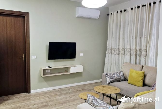 Shtepi me qera 1+1 ne Tirane - 500 Euro