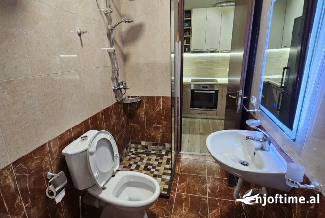 Shtepi me qera 1+1 ne Tirane - 500 Euro