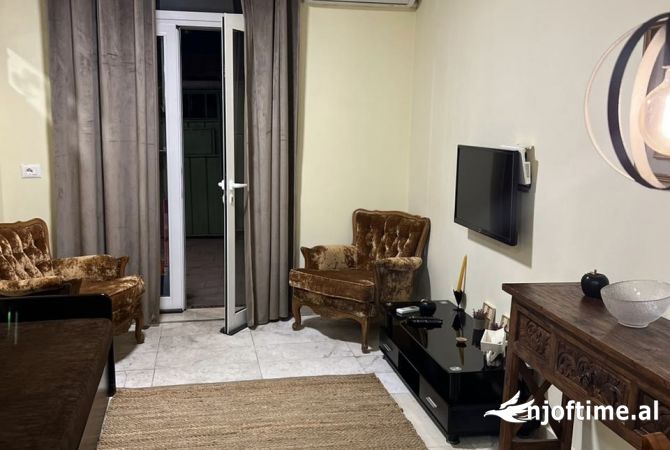 Shtepi me qera 1+1 ne Tirane - 500 Euro