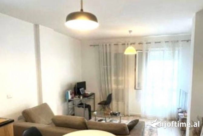 Shtepi ne shitje 1+1 ne Tirane - 142,000 Euro