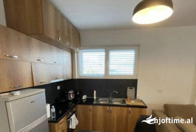 Shtepi ne shitje 1+1 ne Tirane - 142,000 Euro
