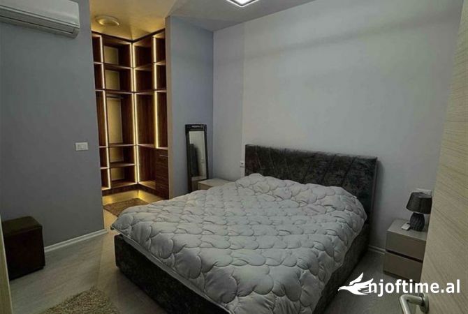 Shtepi me qera Apartament ne Tirane, 1+1, Mobilimi E mobiluar, Pagesa 65,000  Leke.