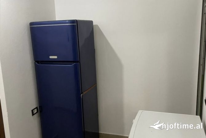 Shtepi me qera Apartament ne Tirane, 1+1, Mobilimi E mobiluar, Pagesa 330  Euro.
