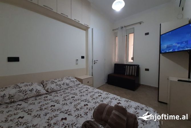 Shtepi me qera 1+1 ne Tirane - 340 Euro