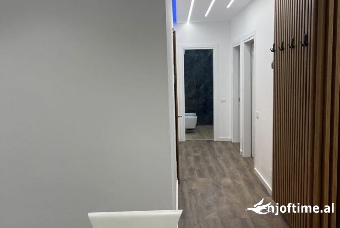 Shtepi me qera Apartament ne Tirane, 2+1, Mobilimi E mobiluar, Pagesa 600  Euro.