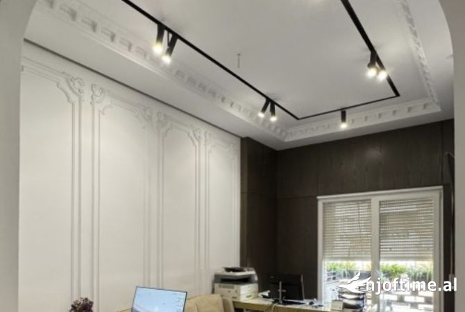 Ambient biznesi me qera 3+1 ne Tirane - 600 Euro