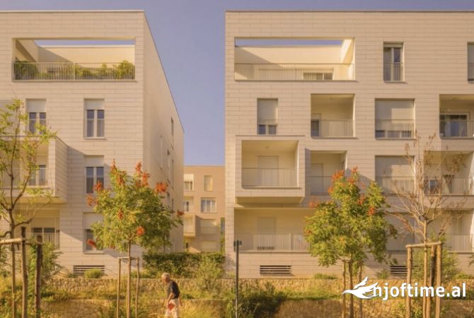 Shtepi me qera 2+1 ne Tirane - 1,850 Euro