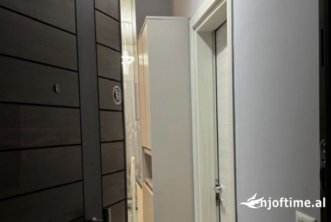 Shtepi me qera Apartament ne Tirane, 1+1, Mobilimi E mobiluar, Pagesa 600  Euro.