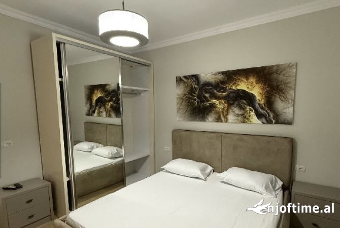 Shtepi me qera Apartament ne Tirane, 1+1, Mobilimi E mobiluar, Pagesa 500  Euro.