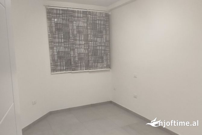 Shtepi me qera 2+1 ne Tirane - 650 Euro