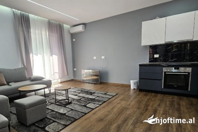 Shtepi me qera 1+1 ne Tirane - 400 Euro