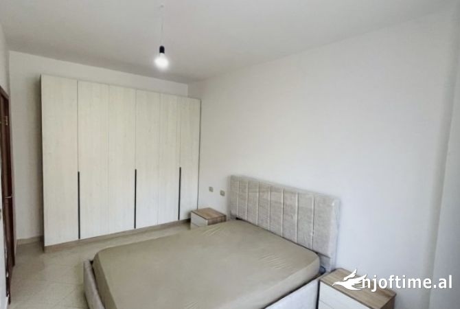 Shtepi me qera 2+1 ne Tirane - 500 Euro