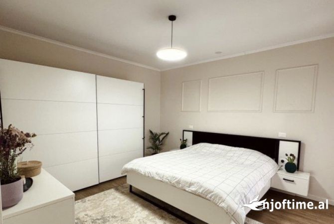 Shtepi ne shitje 2+1 ne Tirane - 210,000 Euro