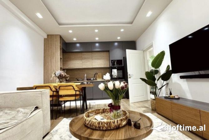 Shtepi ne shitje 2+1 ne Tirane - 210,000 Euro