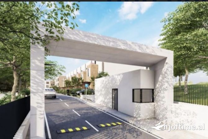 Shtepi ne shitje Duplex(shtepi me 2 kate) ne Tirane, 3+1, Mobilimi Pjeserisht e mobiluar, Pagesa 500,000  Euro.