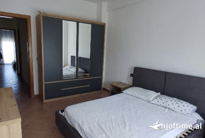Shtepi me qera 2+1 ne Tirane - 500 Euro