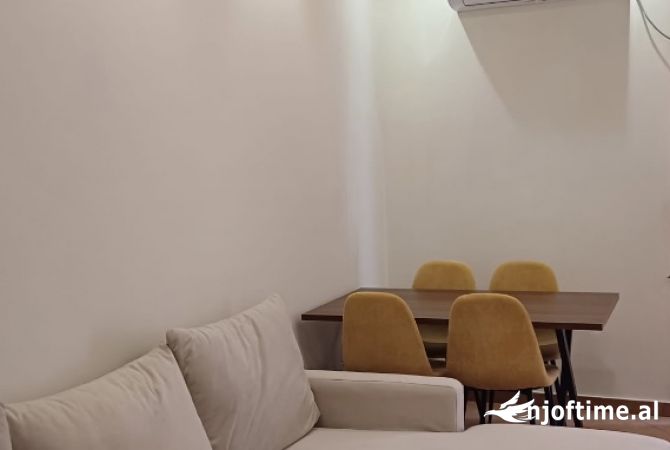 Shtepi me qera 2+1 ne Tirane - 500 Euro