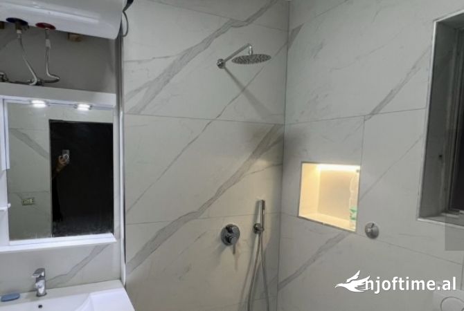 Shtepi me qera 2+1 ne Tirane - 500 Euro