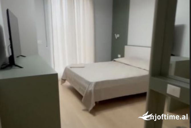 Shtepi me qera 2+1 ne Tirane - 1,000 Euro