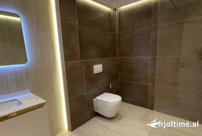 Shtepi ne shitje 2+1 ne Tirane - 237,000 Euro