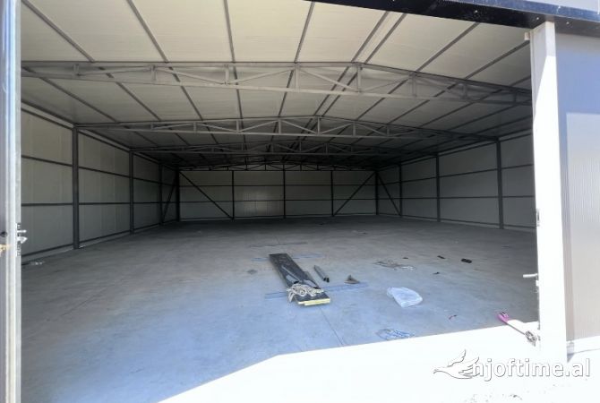 Ambient biznesi me qera 4+1 ne Tirane - 1,500 Euro