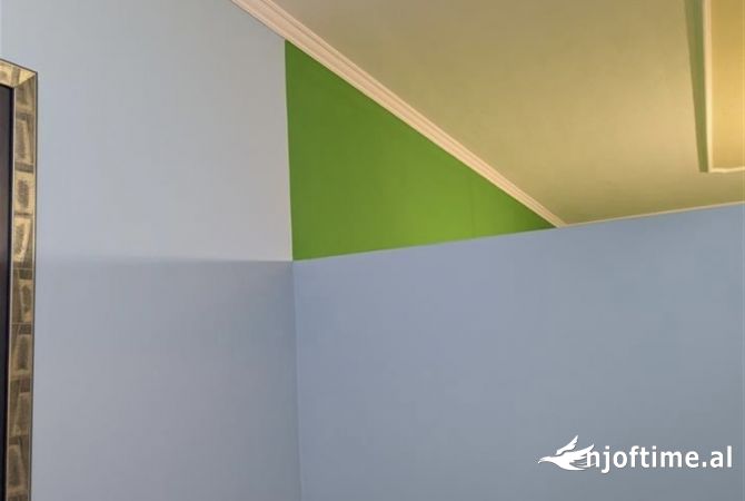 Shtepi ne shitje Apartament ne Tirane, 2+1, Mobilimi E mobiluar, Pagesa 195,000  Euro.