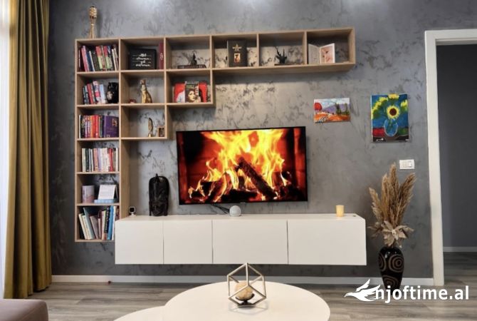 Shtepi me qera 2+1 ne Tirane - 760 Euro