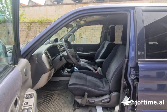 Auto in Vendita  a Tirana - 9,800 Euro