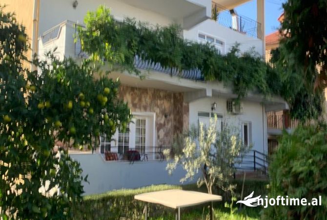 Shtepi me qera 4+1 ne Tirane - 1,000 Euro