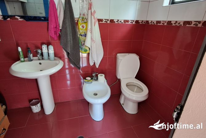 Shtepi me qera Garsoniere ne Tirane - 230 Euro
