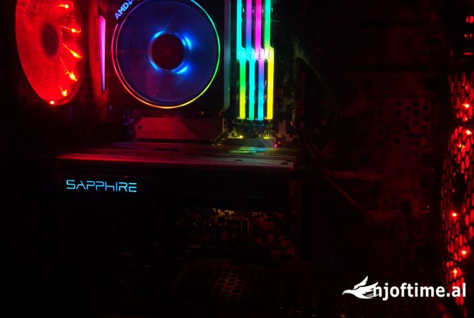 Kompjutera dhe Elektronike  ne Tirane - 60,000 Leke