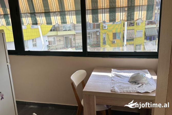 Shtepi me qera 1+1 ne Tirane - 380 Euro