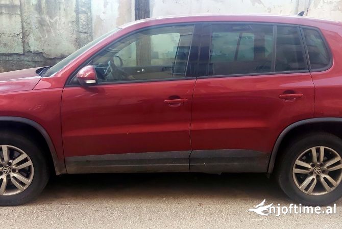 Makina ne shitje ne Tirane - 1,150,000 Leke